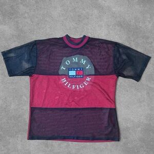 Tommy Hilfiger Men's Navy and Burgundy Mesh Tee